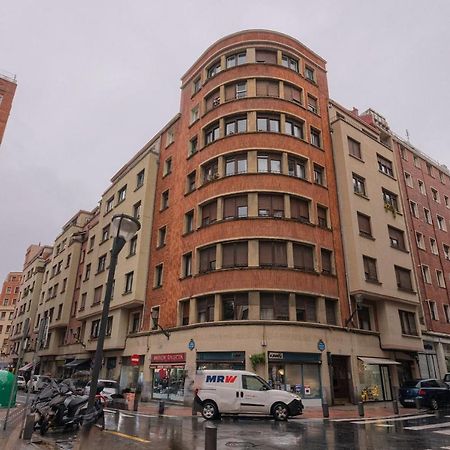Encanto Y Confort En Calle Epalza - Tu Familia En El Corazon De Bilbao Bagian luar foto